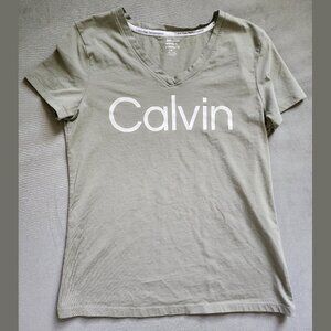 Calvin Klein Performance Logo small size shirt
